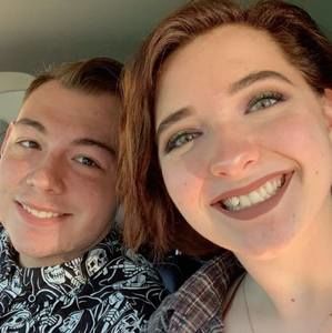 Meet your Posher, Kay